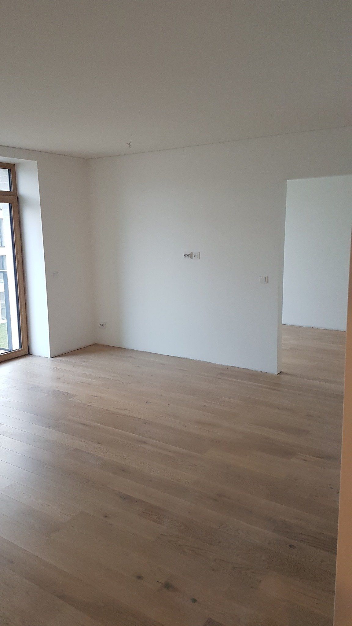 elektros instaliacijos, santechnikos ir apdailos darbai