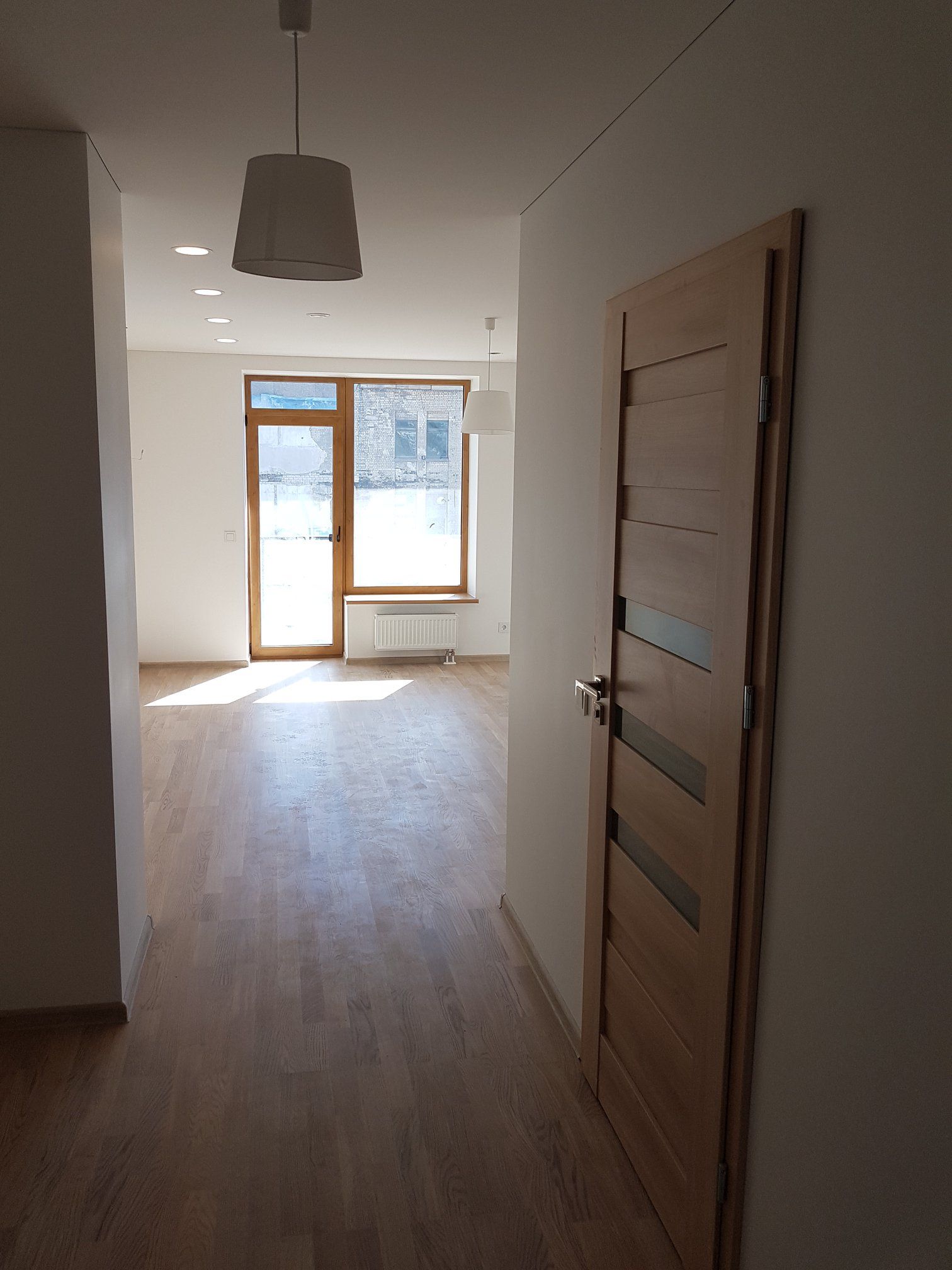 Elektros instaliacijos, santechnikos ir apdailos darbai