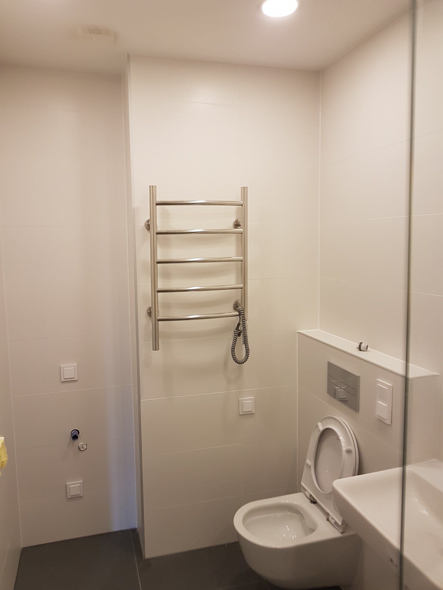 Elektros instaliacijos, santechnikos ir apdailos