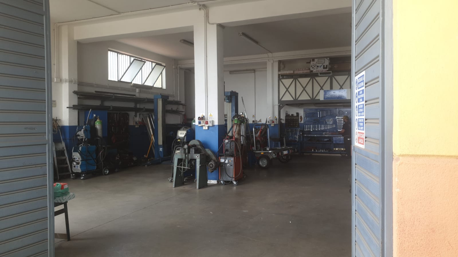 officina per riparazione balestre mezzi industriali