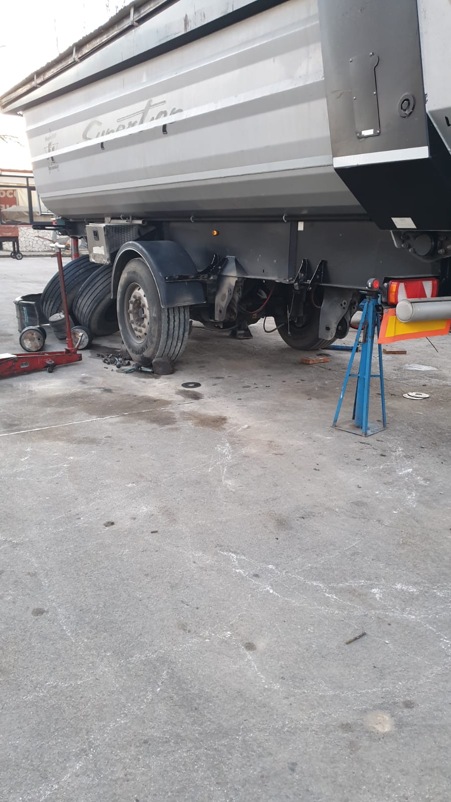 riparazione balestre mezzi industriali