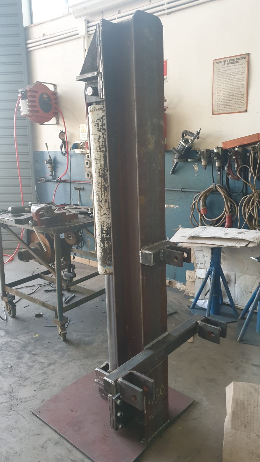 officina per carpenteria metallica