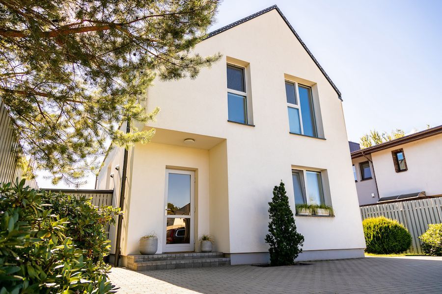 Cypress House Painters Blog - Should You Paint Your Home Before Selling?