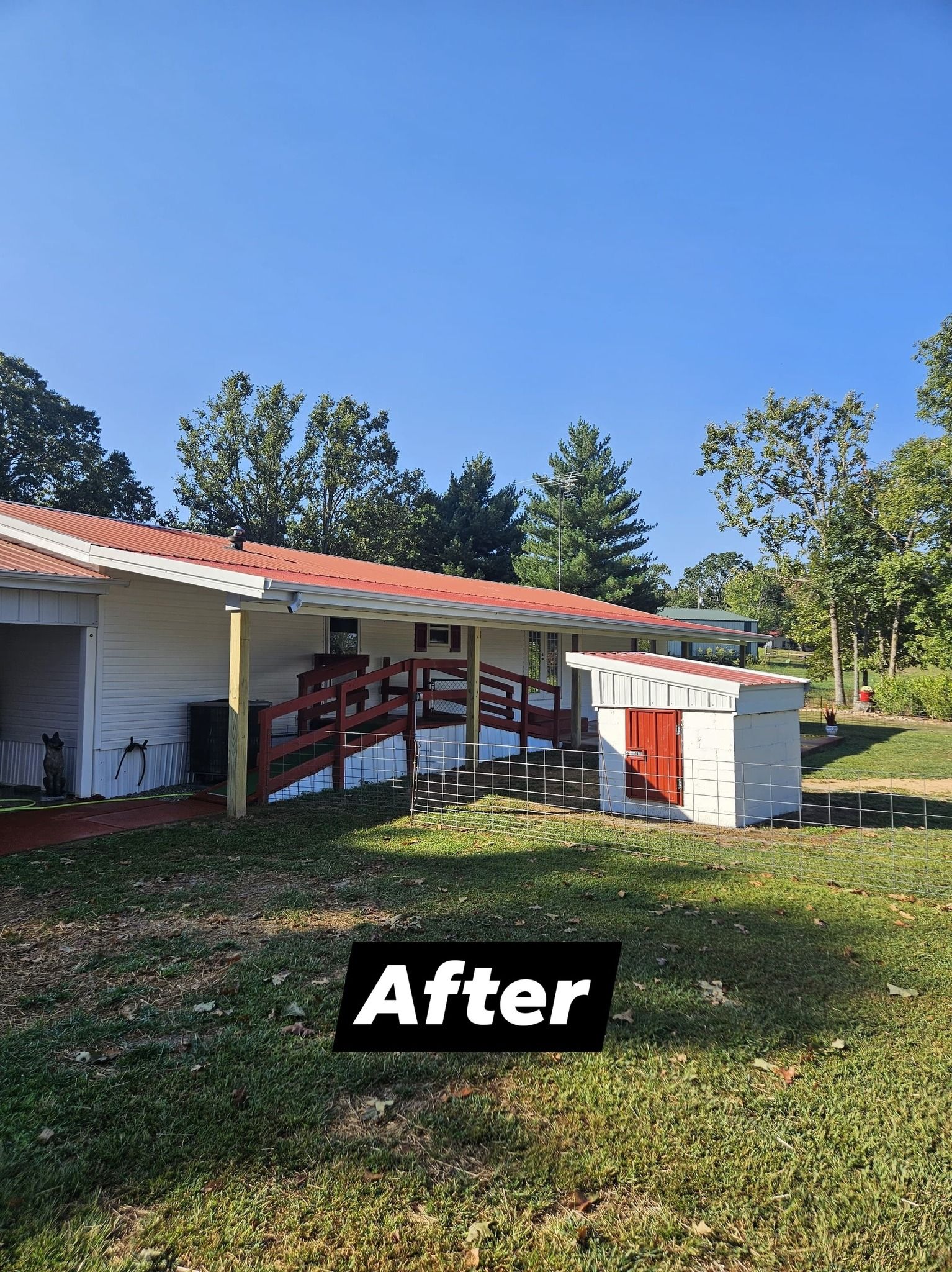 Excell Construction project in Seymour MO – residential building with red metal roof