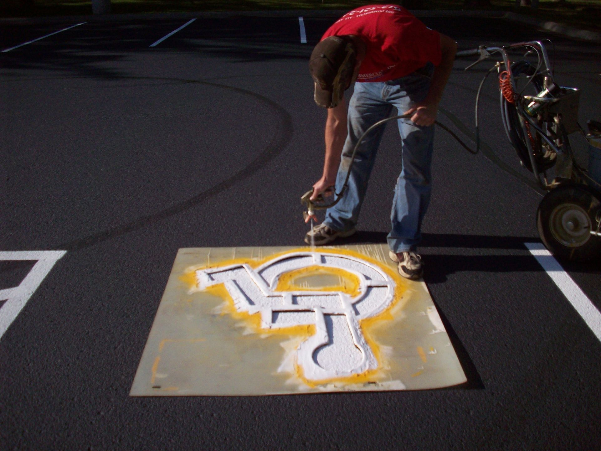 handicap parking lot striping Brooklyn Park