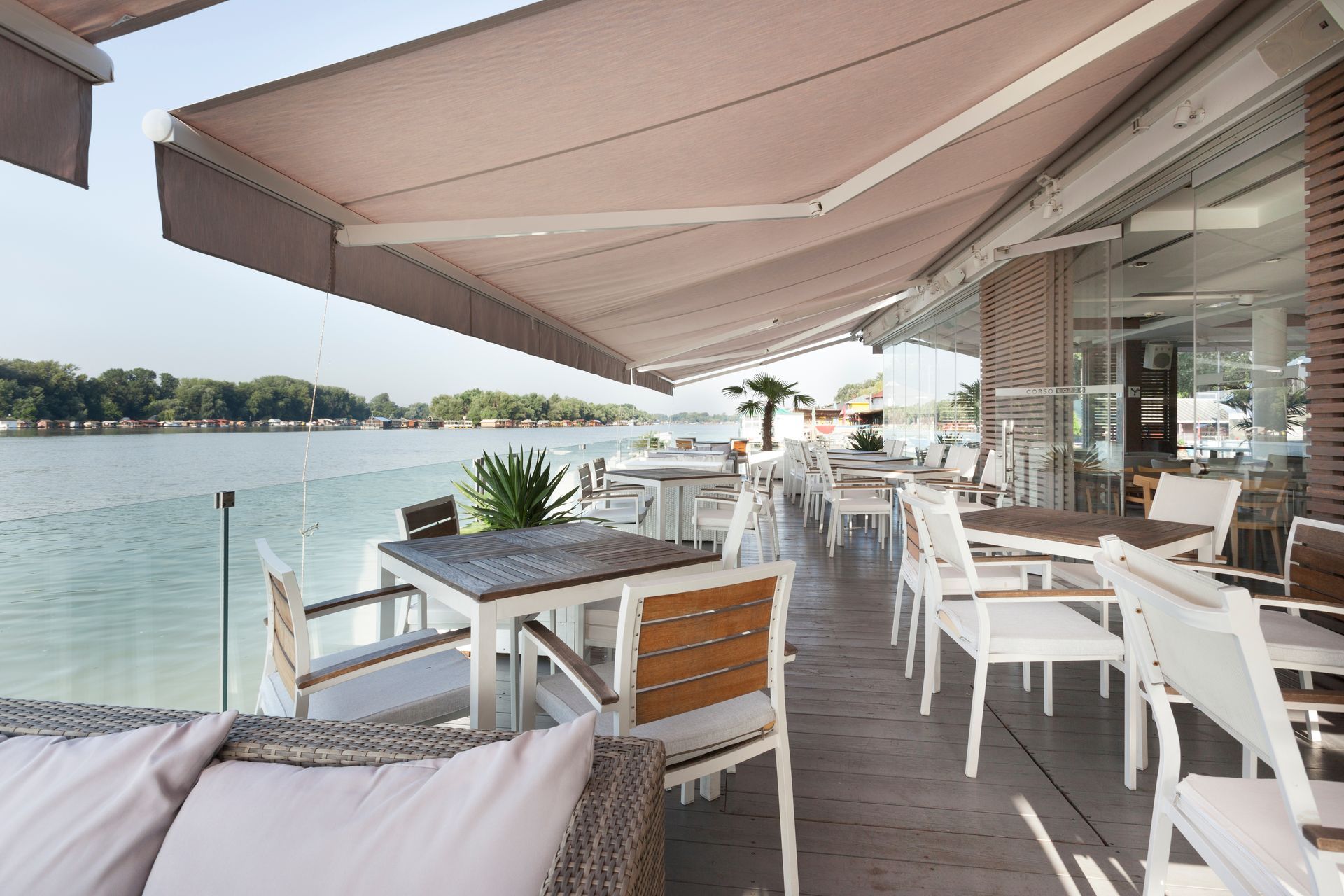 European Fabric Awning Styles for Luxe Outdoor Seating