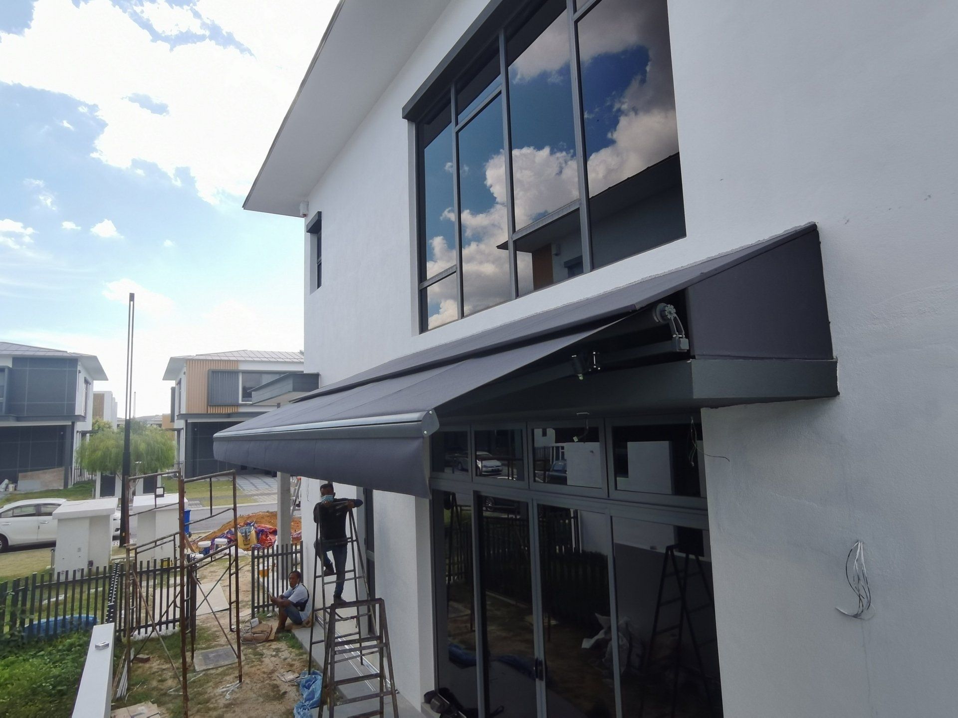 Retractable Awning Installation