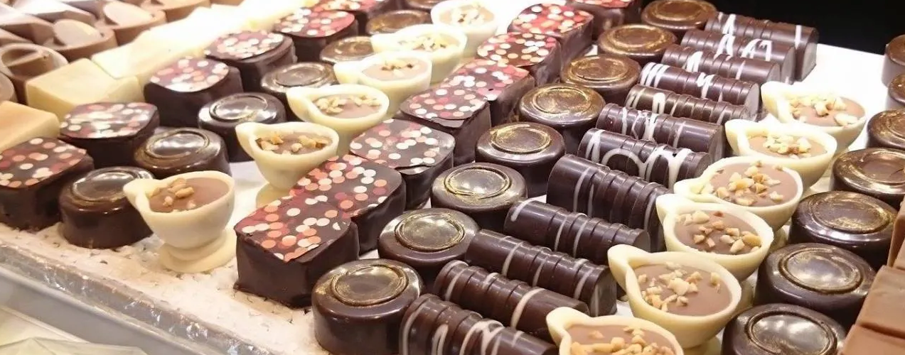 pasticceria e bomboniere