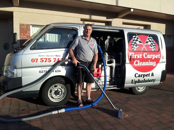 The  upholstery cleaning experts can deliver clean sofas and carpet in Tauranga 
