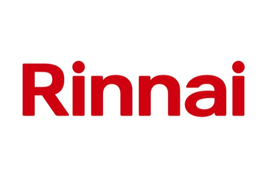 Logo Rinnai in testo rosso.