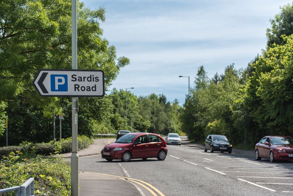 FREE parking returns to Your Pontypridd this December
