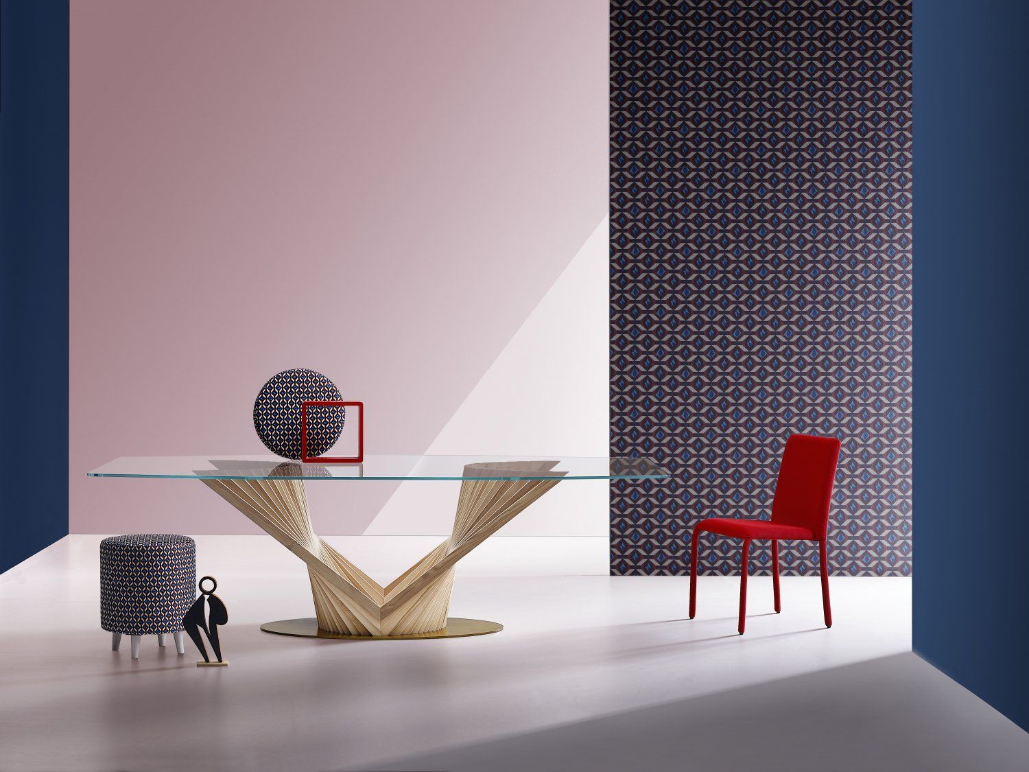 tavolo moderno piano in vetro