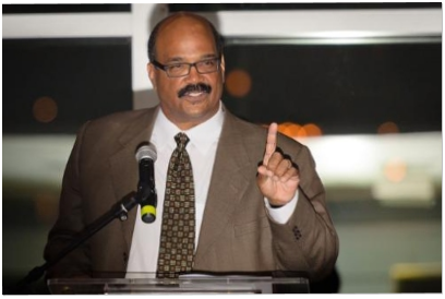 Mark McEwen as keynote speaker at a recent heart health convention