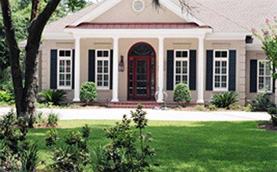 Gardener Service —Grassmaster Property Front Landscaping in Savannah, GA