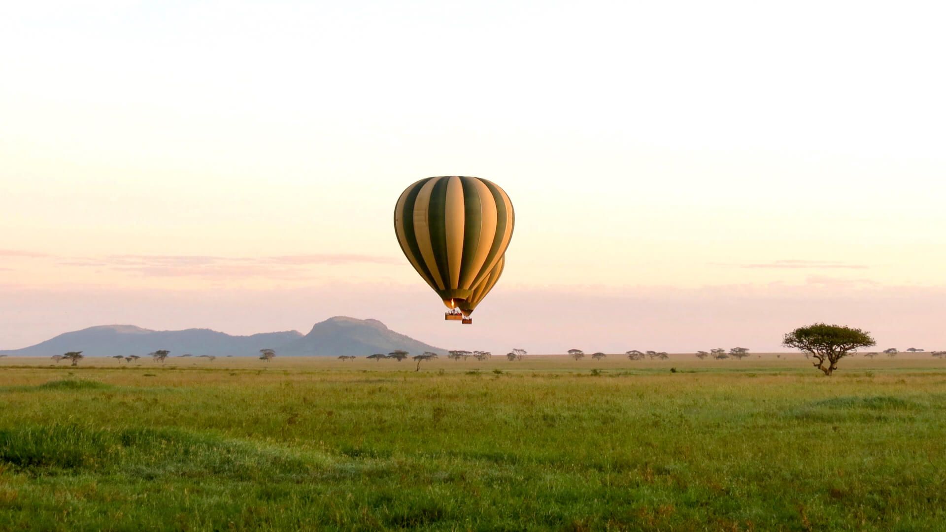 Hot Air Balloon Safari  - Tanzania Highlights & Attractions