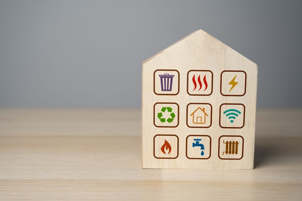 Home utility services and bills. Energy efficiency. Paying bills. Housing standards. Prices and cost