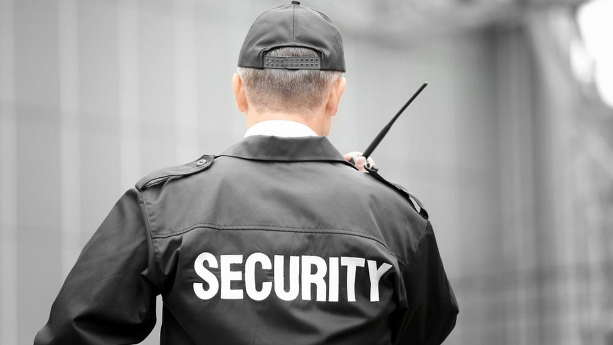 What Are the Qualities of a Good Security Guard?