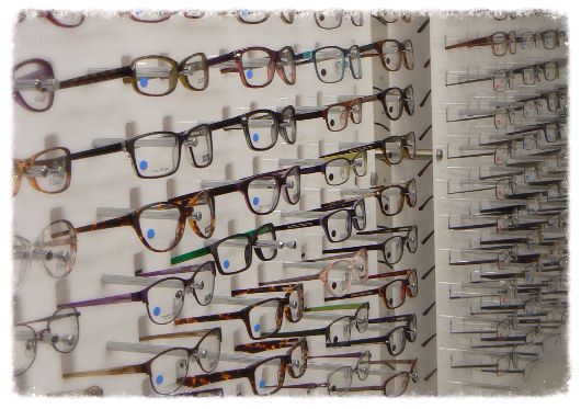 EyeSpecs St Ives Huntingdon affordable glasses