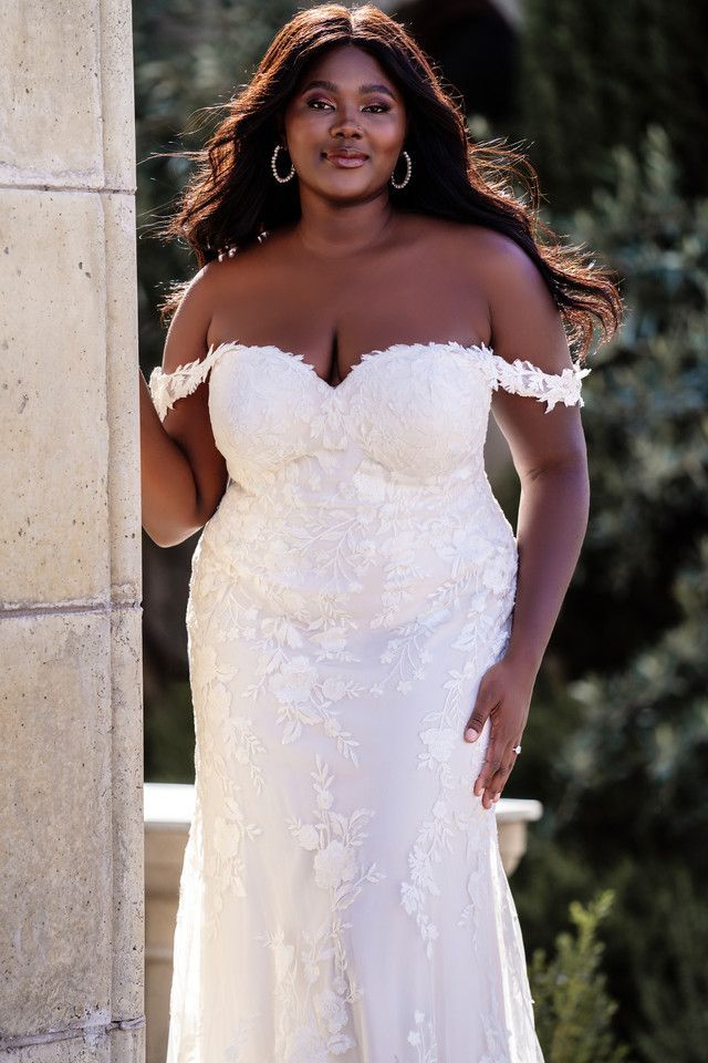 Allure Bridal | Plus Size Bridal Shop | Plus Size Wedding Dresses