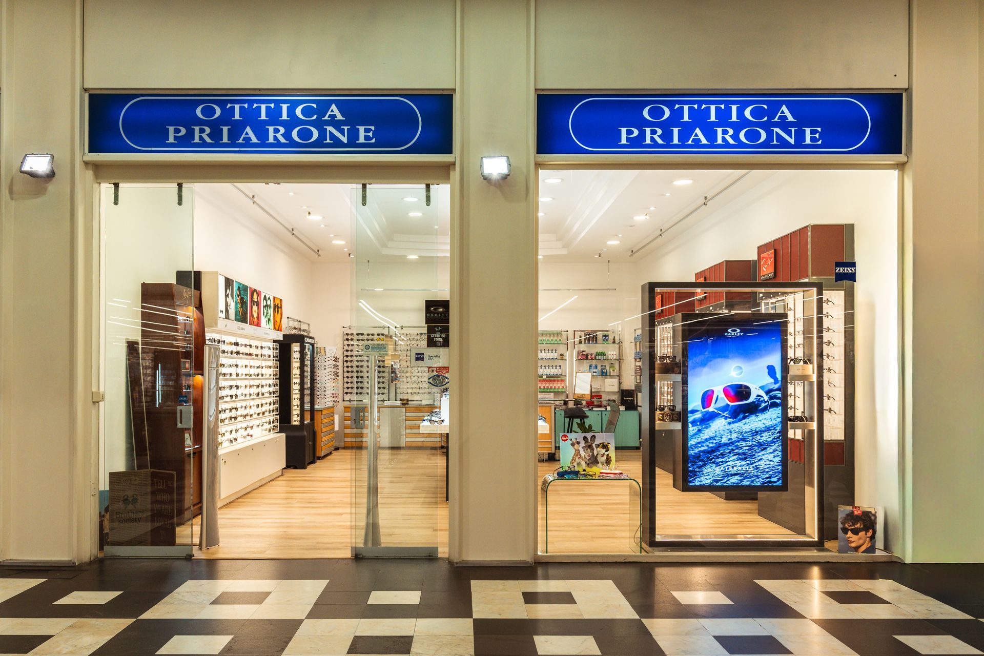 OLBIA - Centro Commerciale Terranova   SS 125 Olbia-Palau - Ottica Priarone