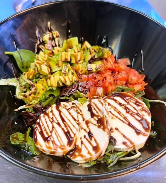 Local Brunch & Dinner Restaurant New Baltimore MI Bistro & Bar On