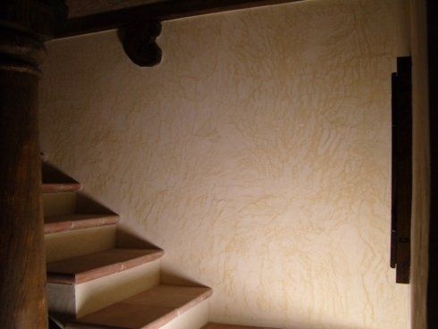 parete interna di una casa tinteggiata