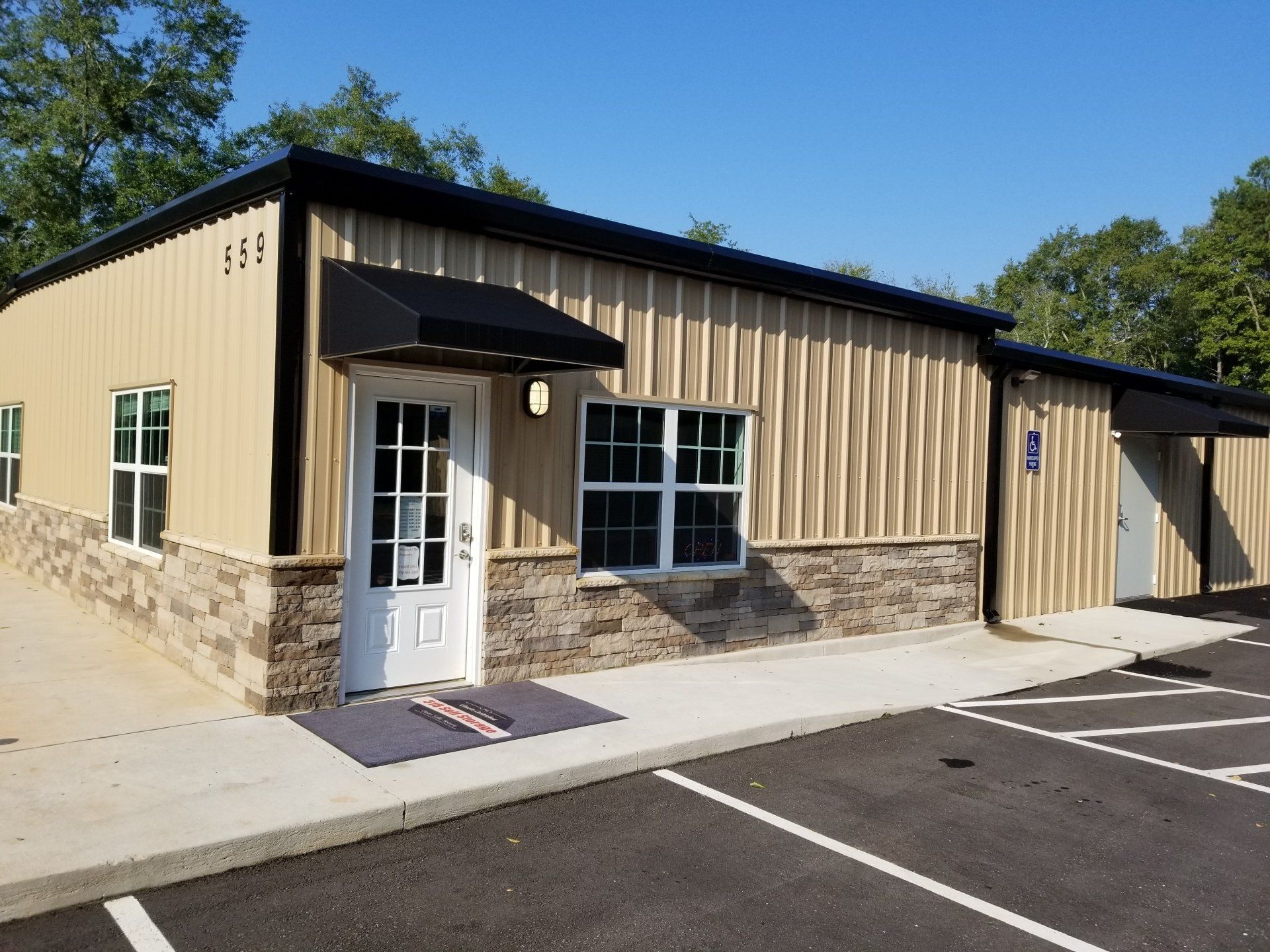 storage units winder ga