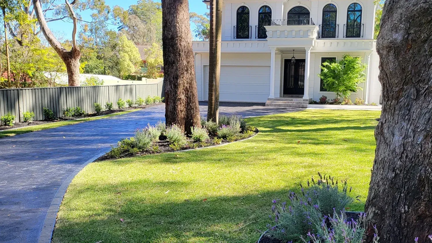 White House With Arched Windows — Total Perfection In Killara, NSW