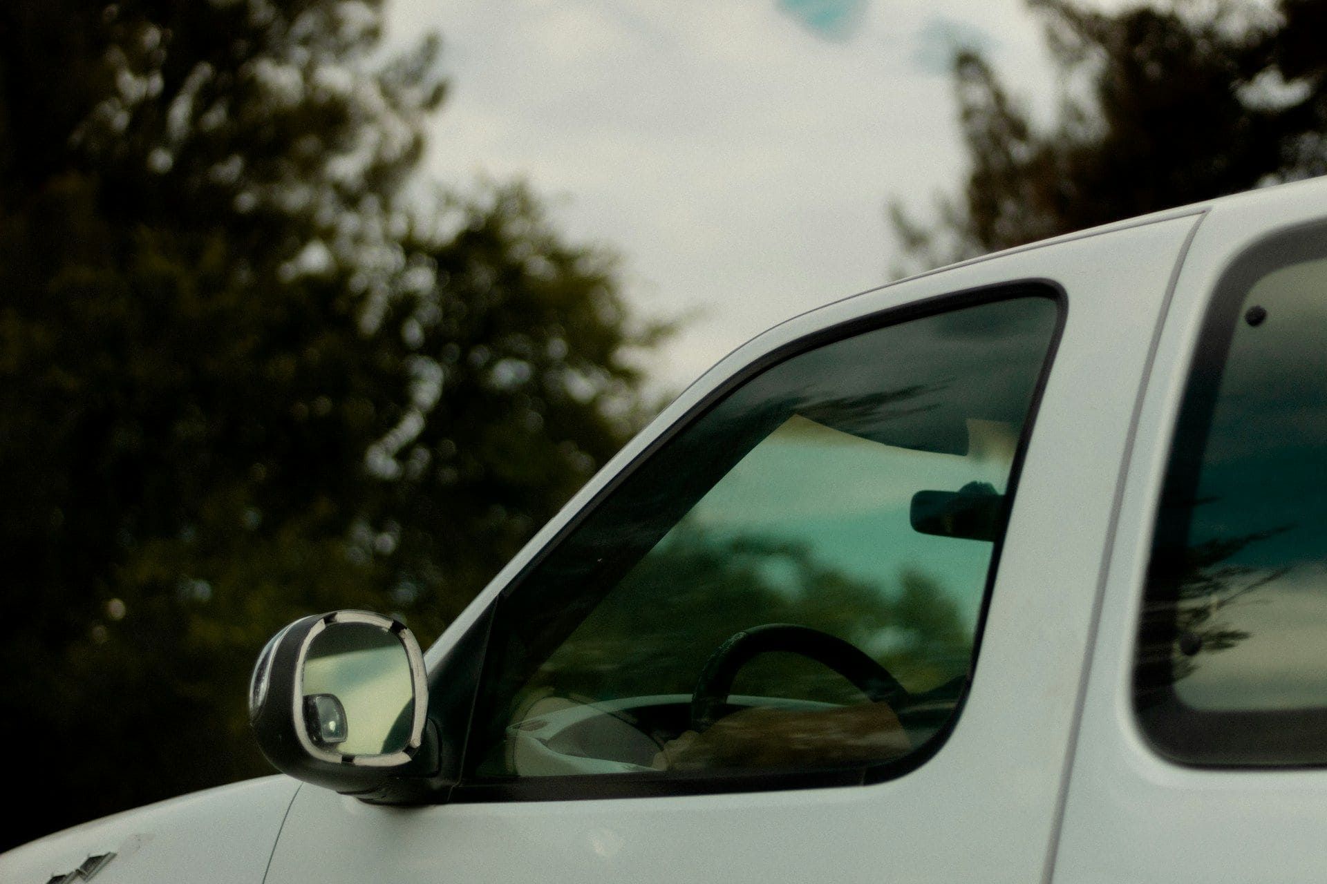 ceramic window tint installation Cape Coral
