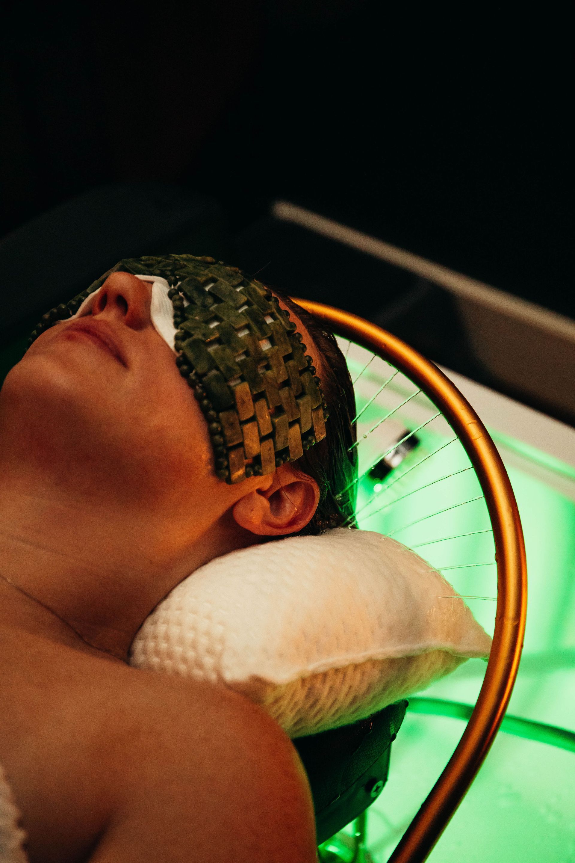 station-no-5-faq-img