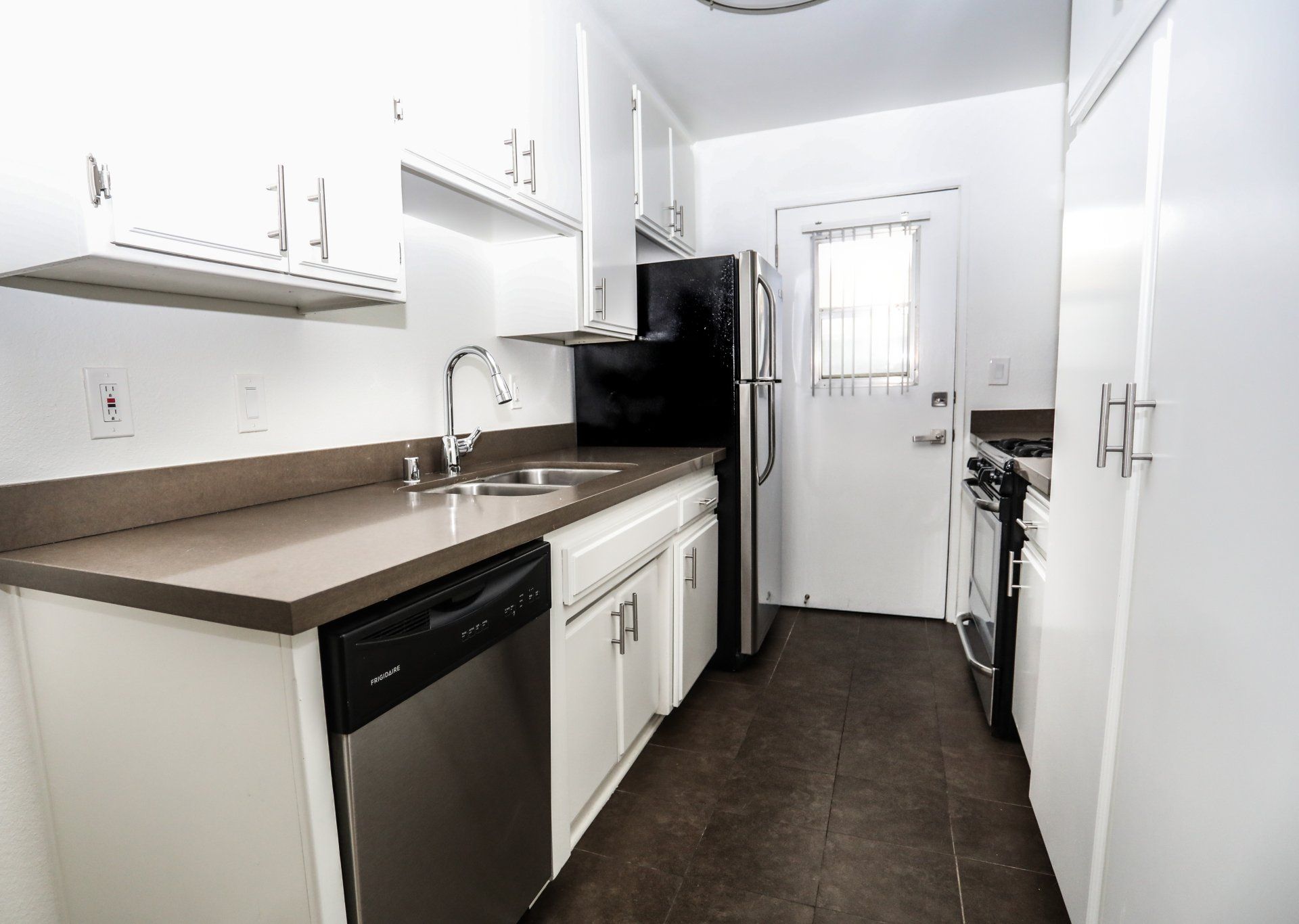 Cape Cod Garden Property Image