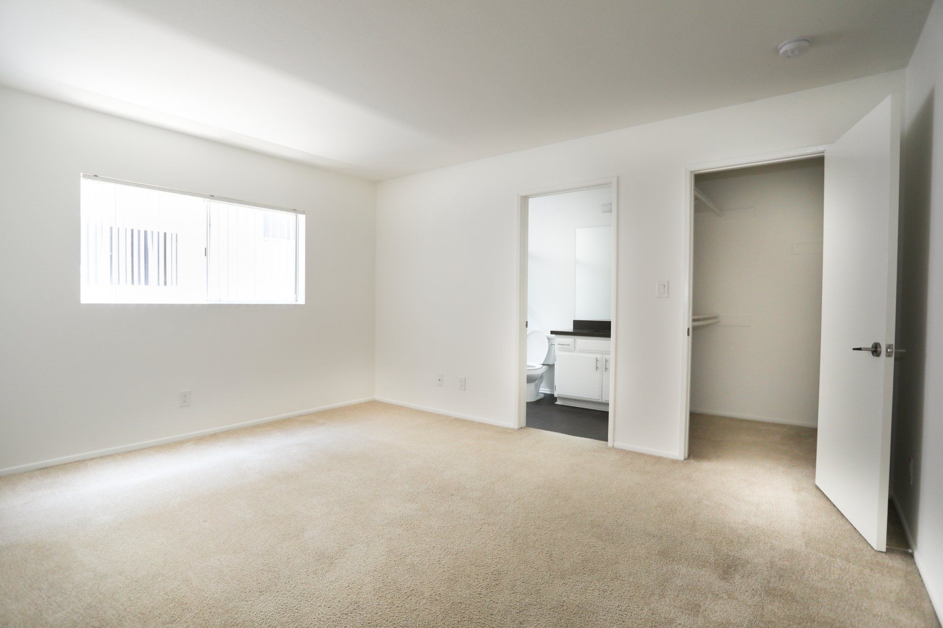 Cape Cod Garden Property Image