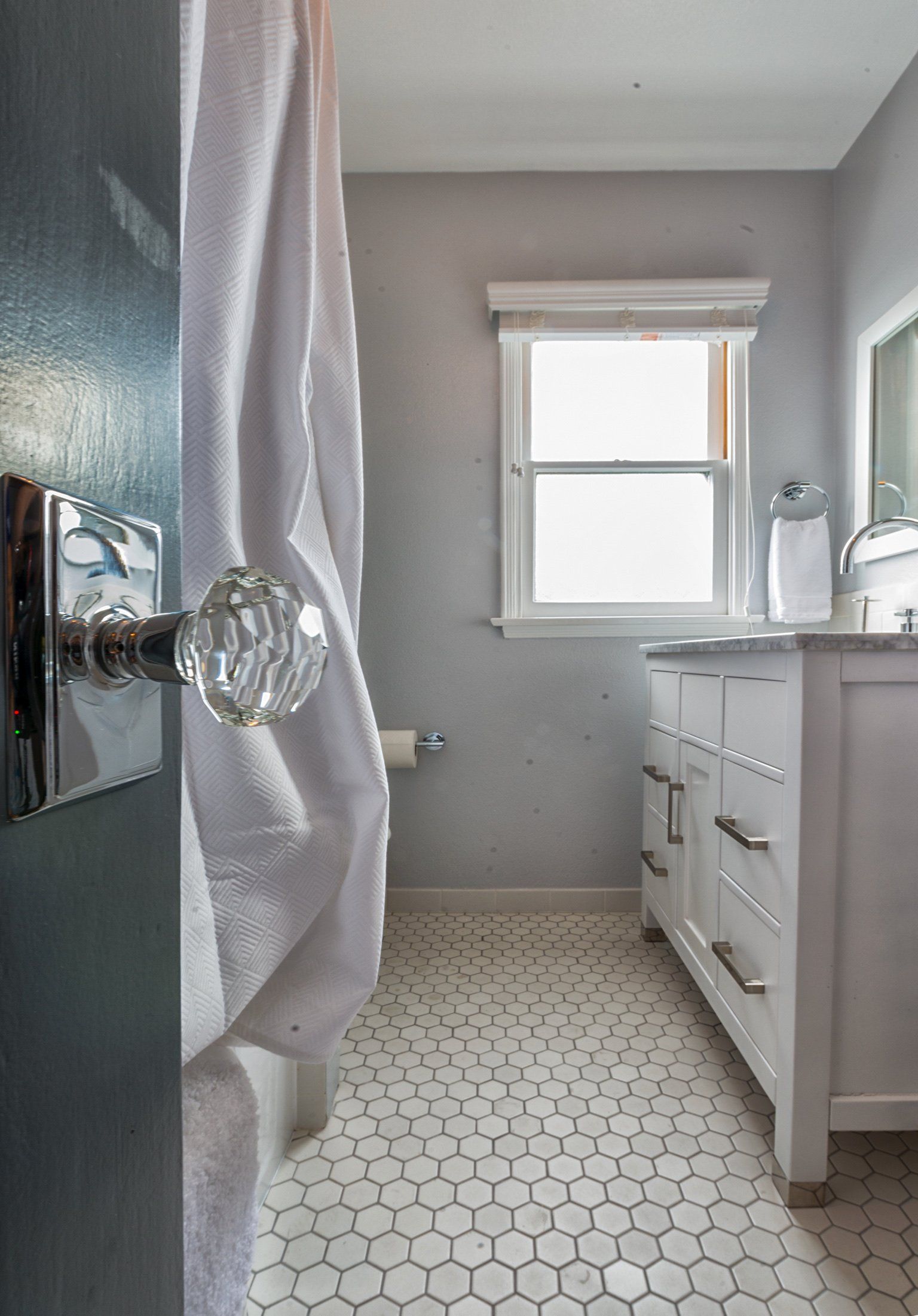 141 Avon Property Image