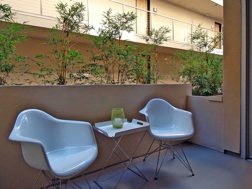 801 North Property Image