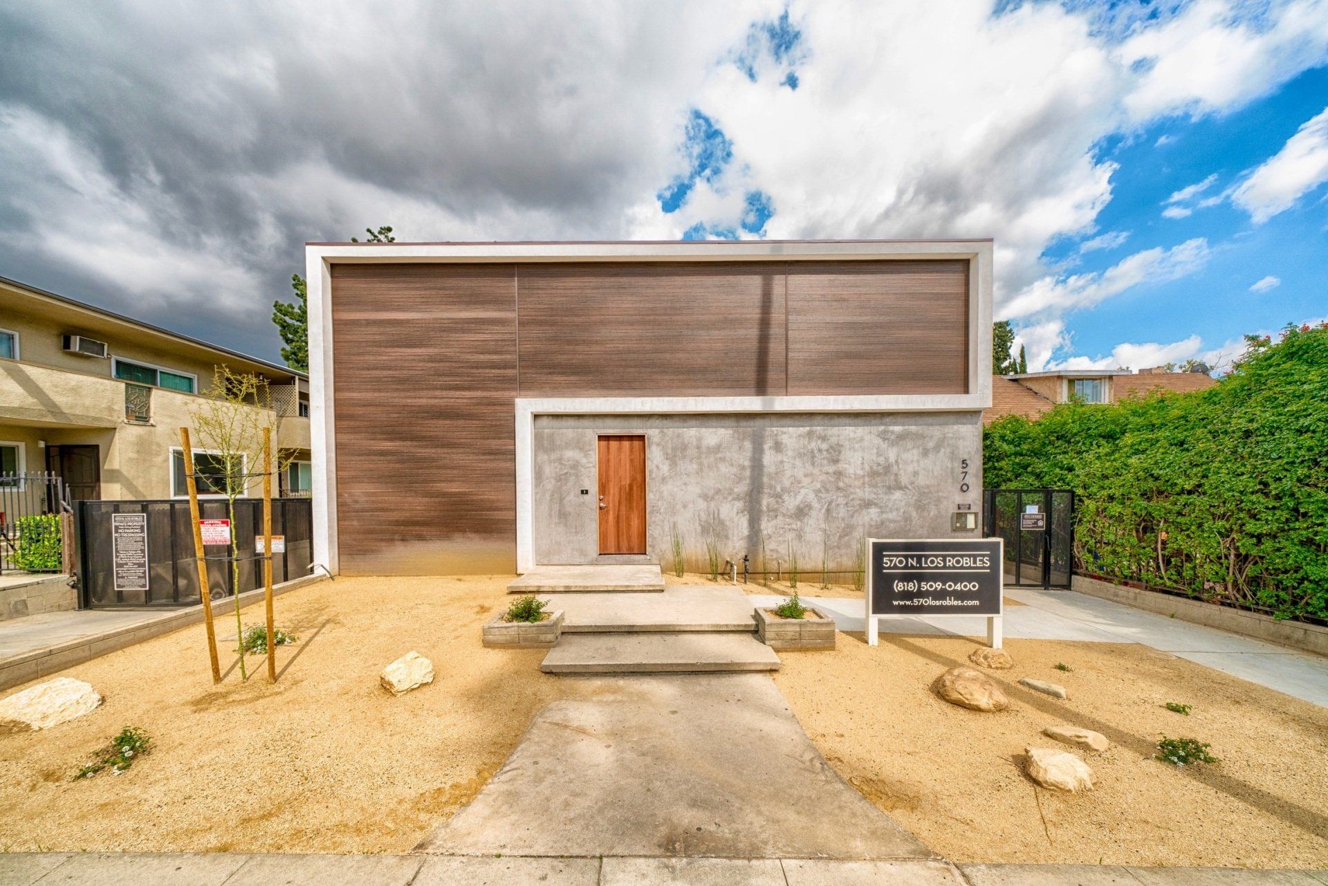 570 Los Robles Property Image