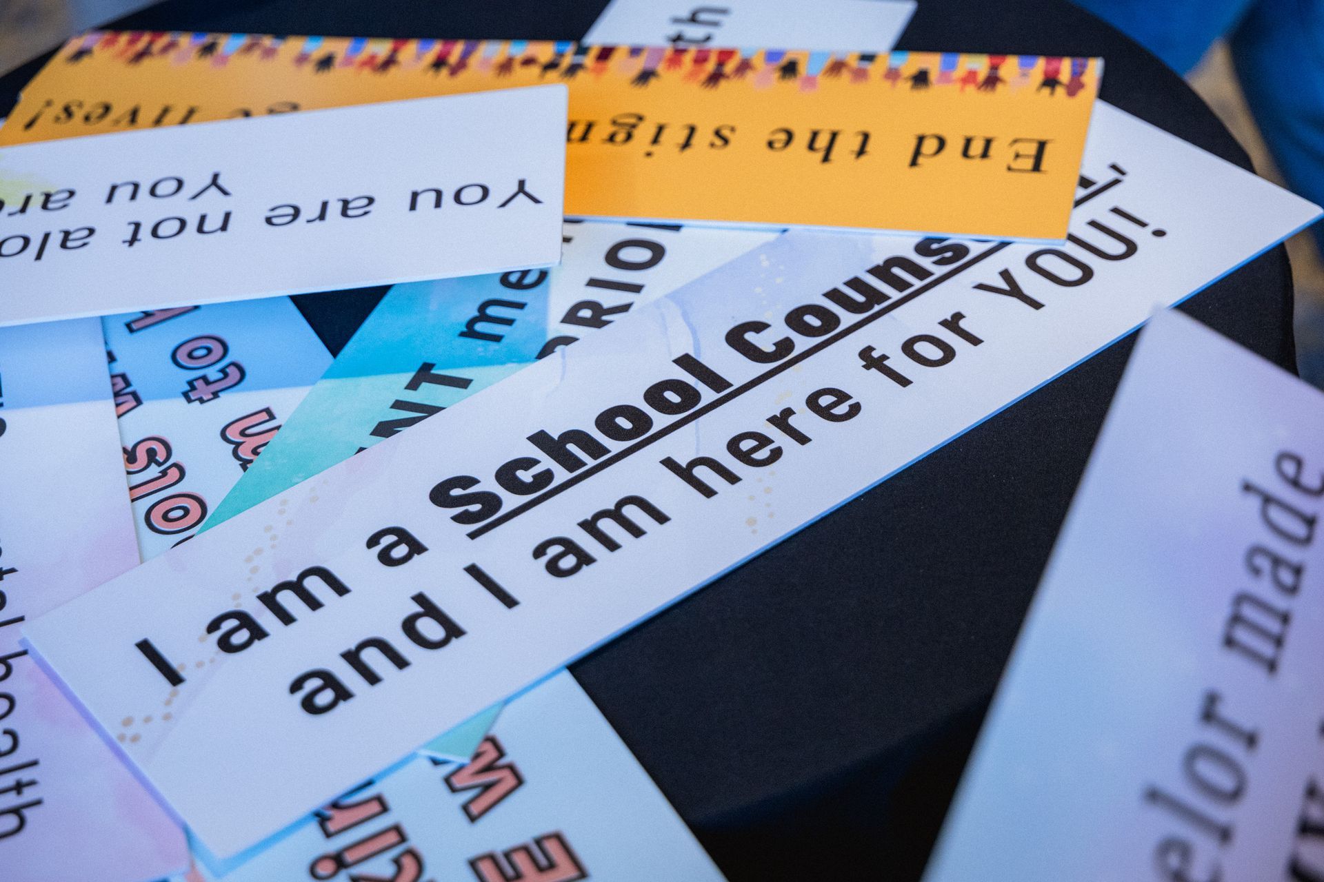 Strips of paper with encouraging messages like 