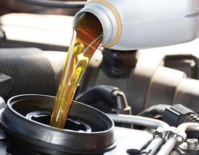 Auto Oil Change Service  | Chloe's Auto Repair and Tire