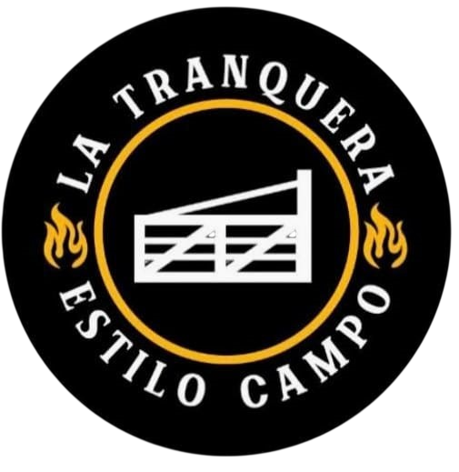 Logo for La Tranquera Estilo Campo, featuring a gate in a circle, with flames.