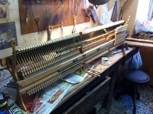 riparazione pianoforte