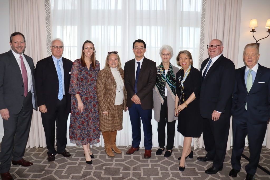 Pictured: Dr. Lawrence Yun (center) and members of the 2024 GAR Board of Directors.