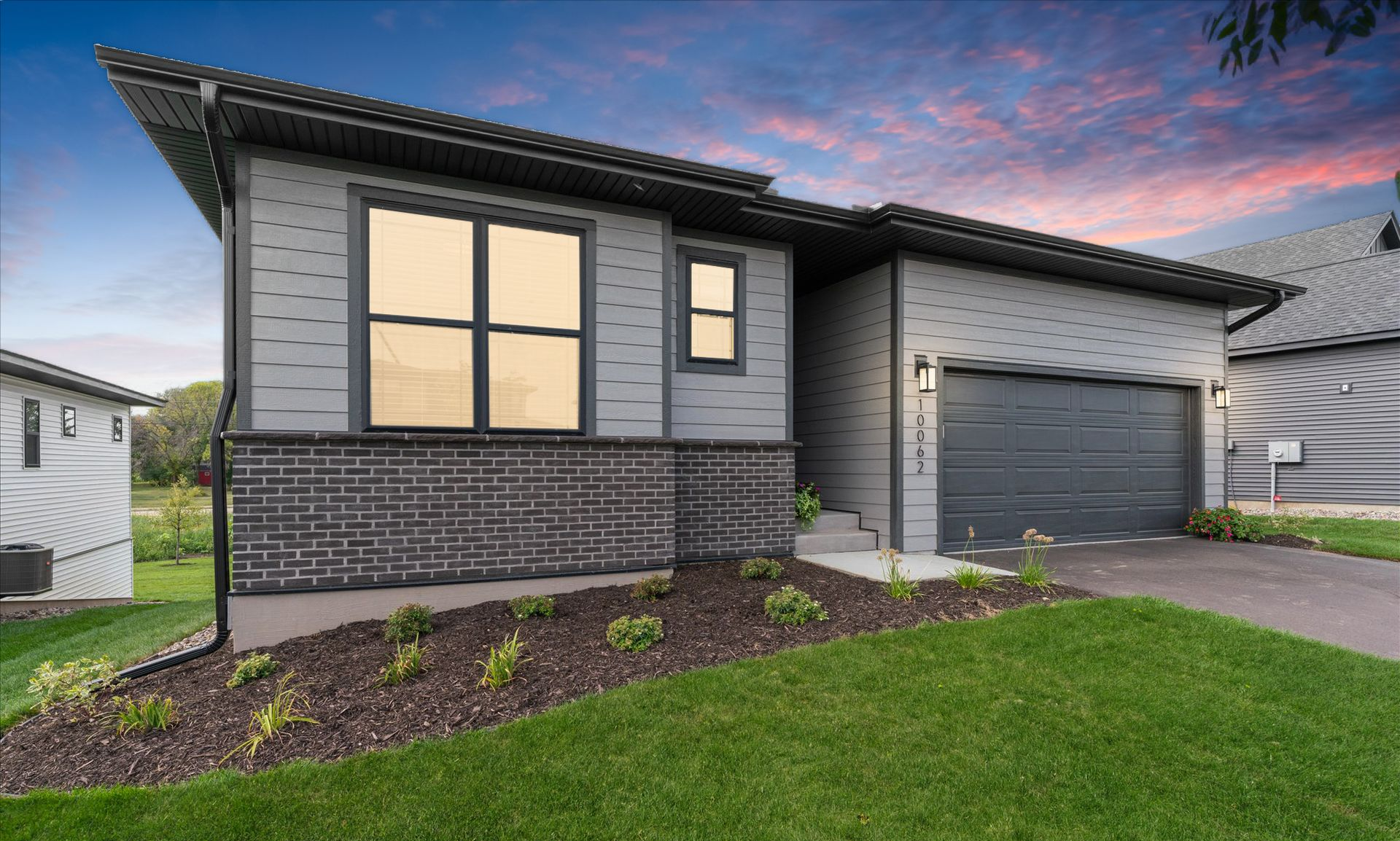 The Ridge  (w/optional basement)