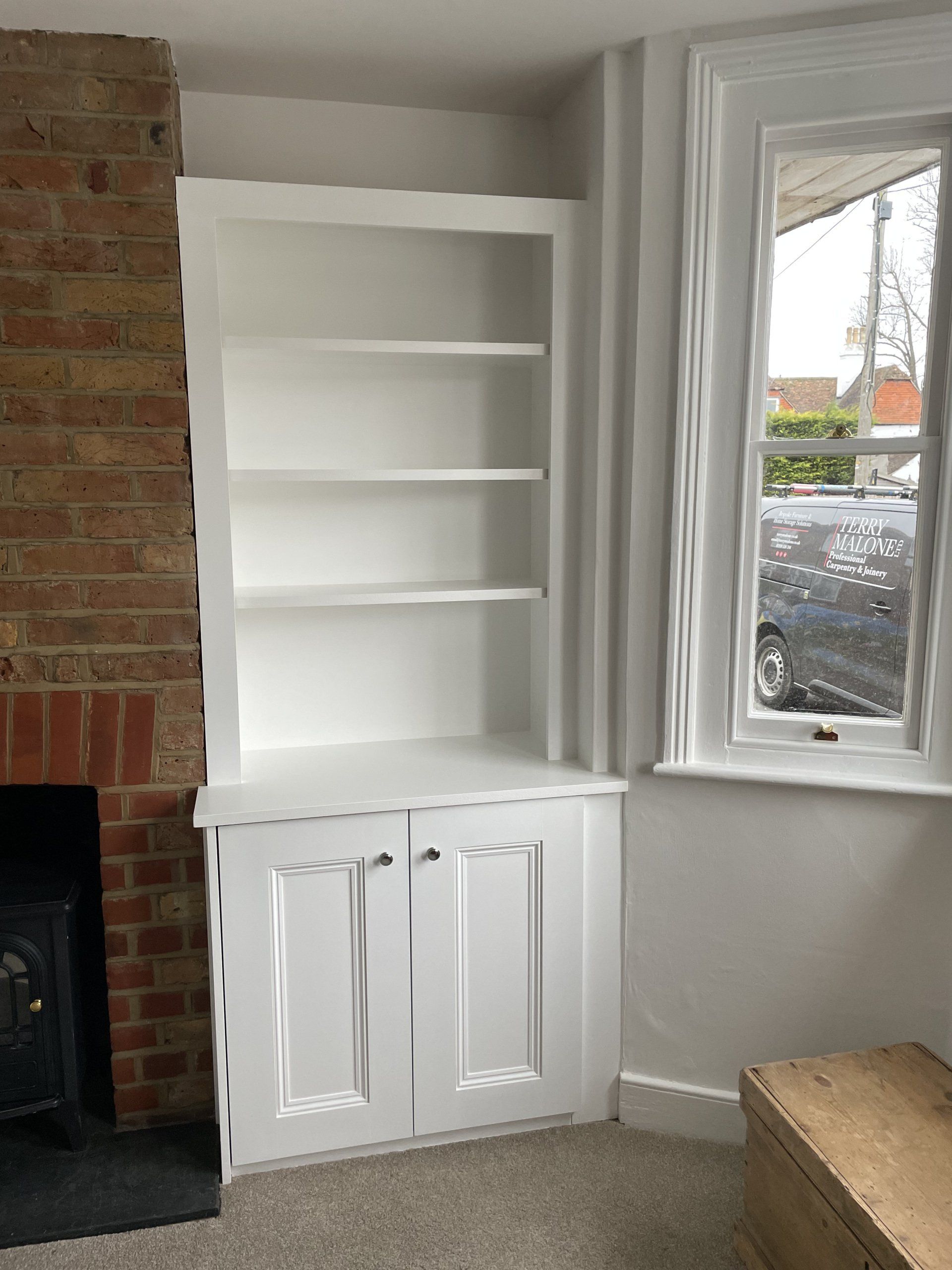 alcovunits.bespoke.kent