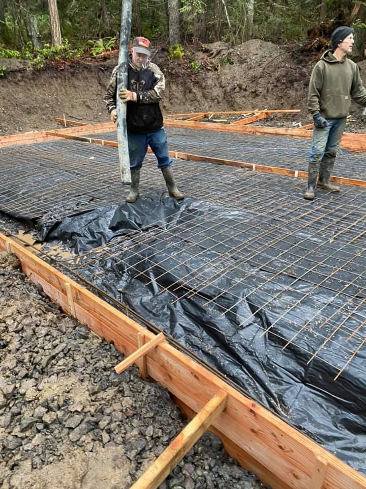 pouring concrete mixture