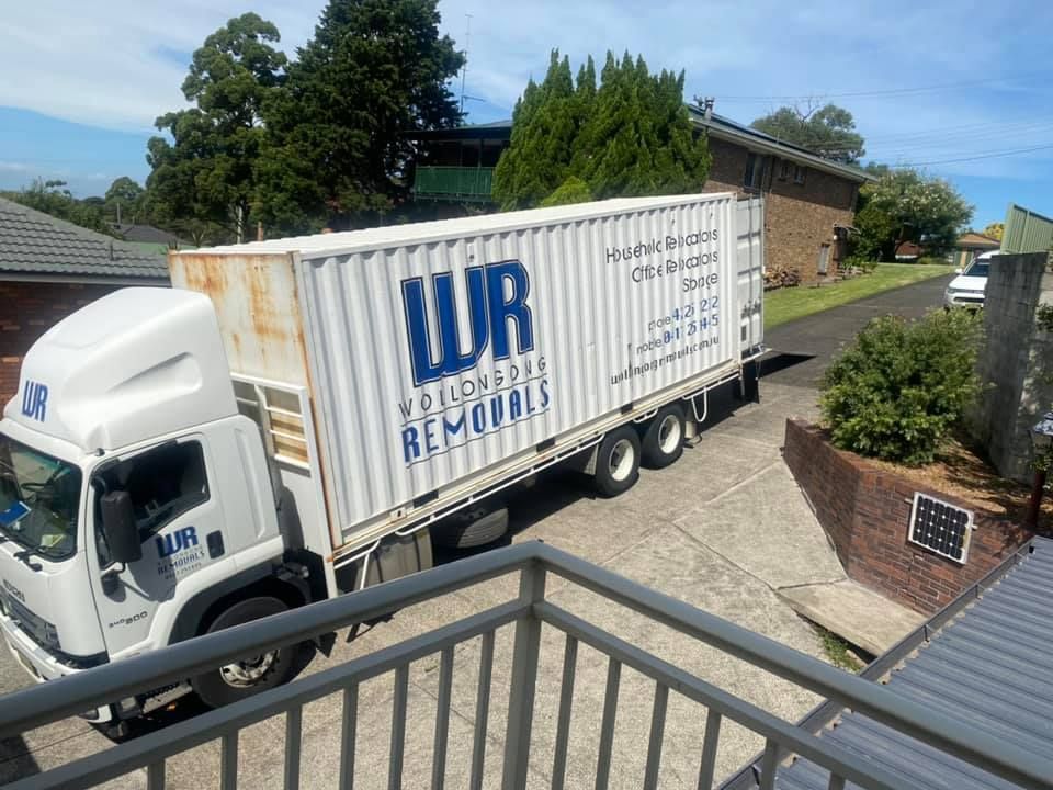 White Truck — Wollongong, NSW — Wollongong Removals