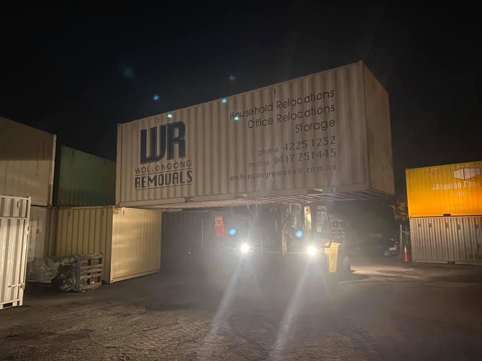 Container — Wollongong, NSW — Wollongong Removals