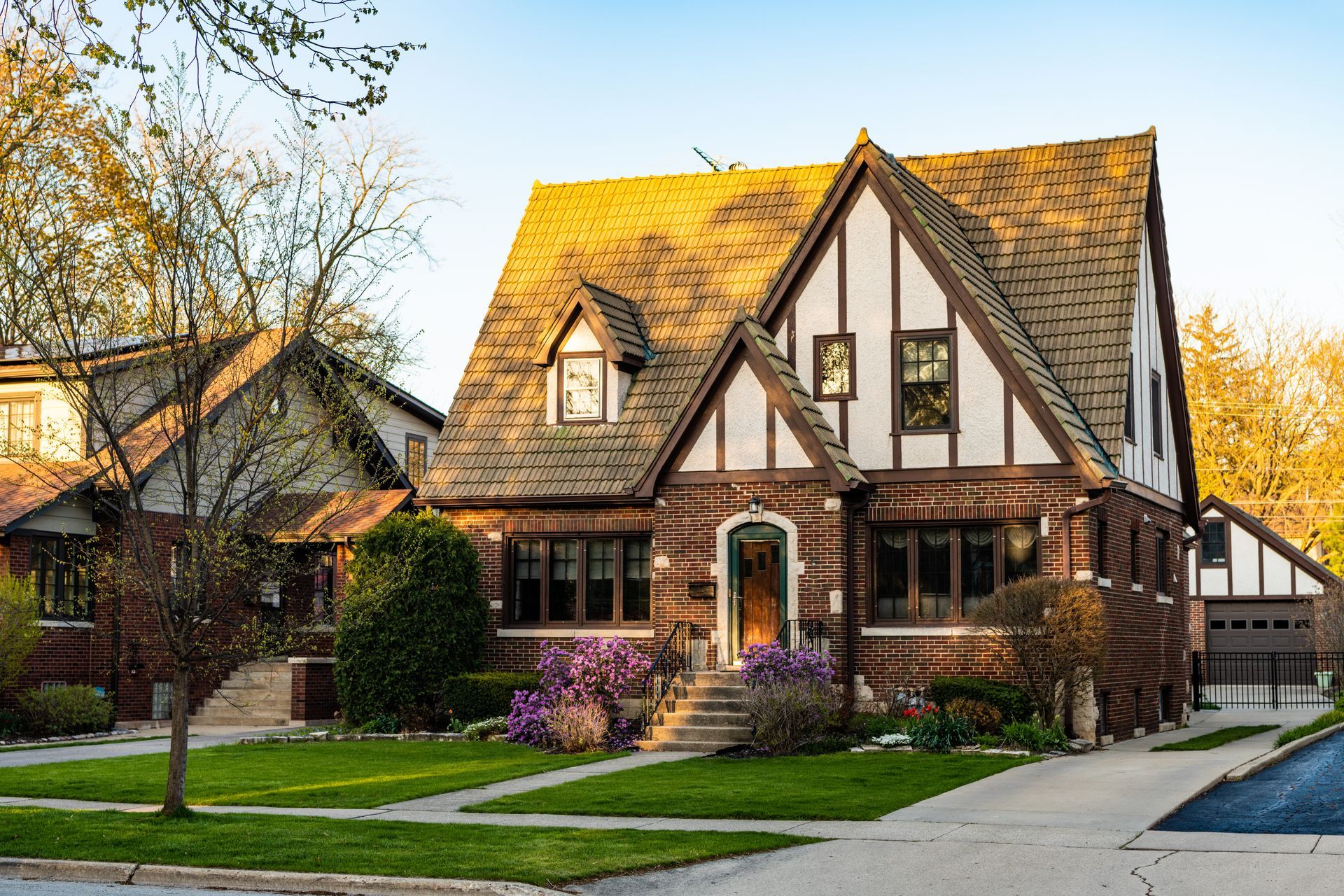 Asbestos testing for homeowners and realtors in Howell, MI by Greene Environmental Services 
