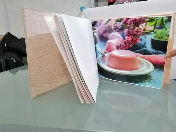 A A ENCUADERNACIÓN E IMPRENTA