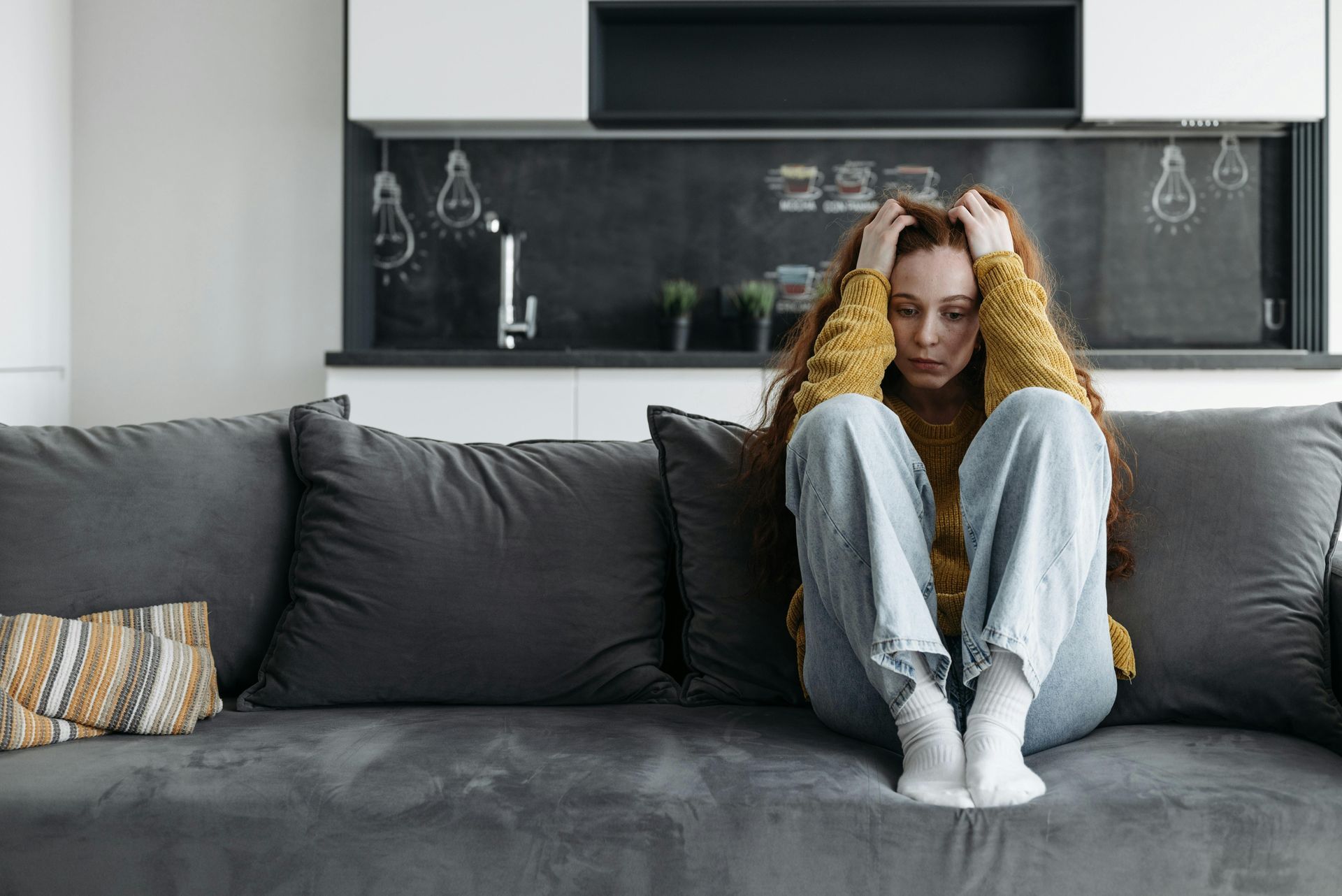 When to see a depression therapist: signs of depression in women