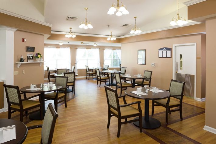 Image of Dining Room at Maurice House: A Vibrant Senior Living Community in Millville, New Jersey