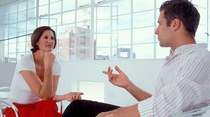 PSICÓLOGA LUCINA LEON URIBE